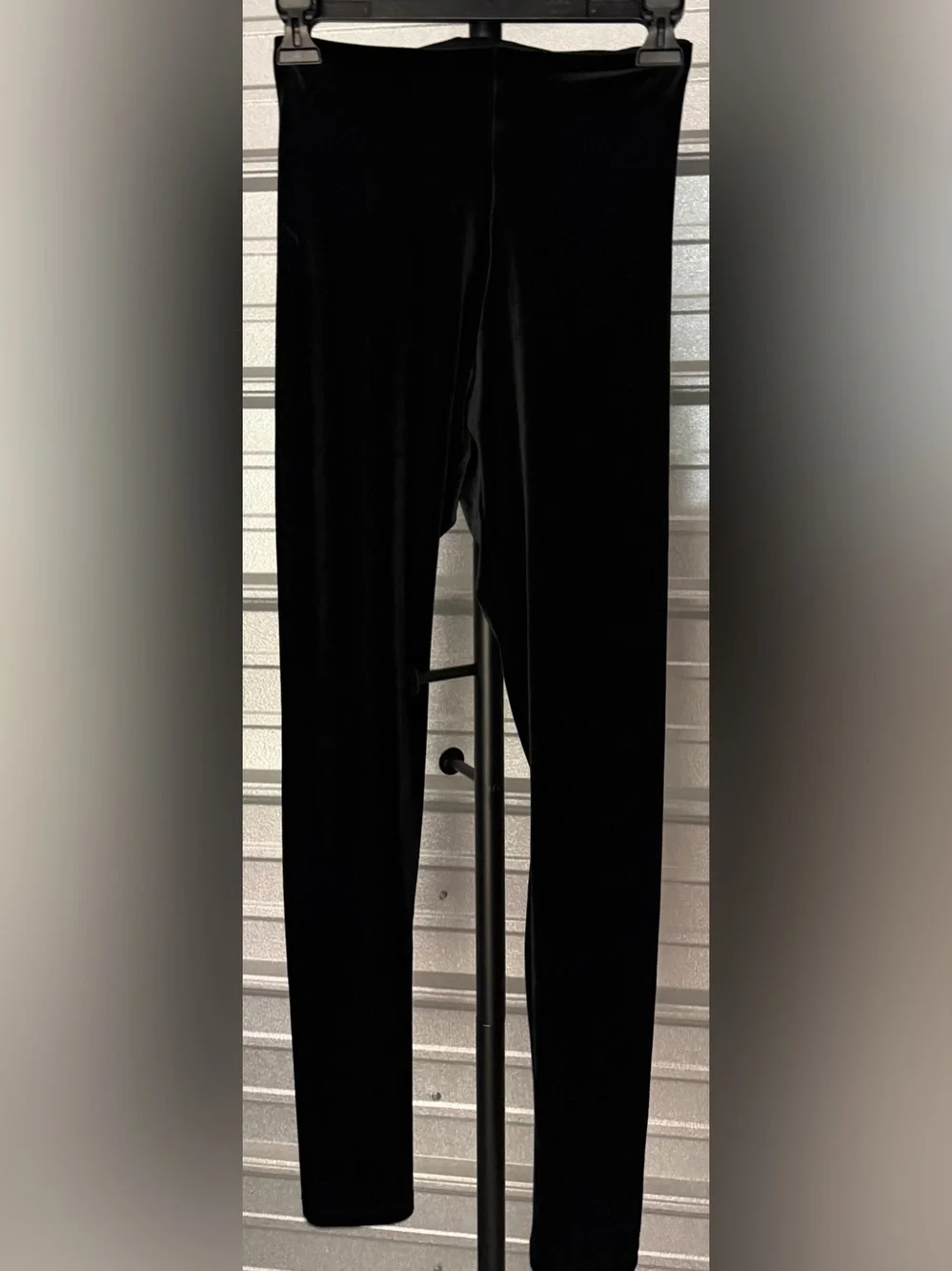 Commando black velvet leggings M